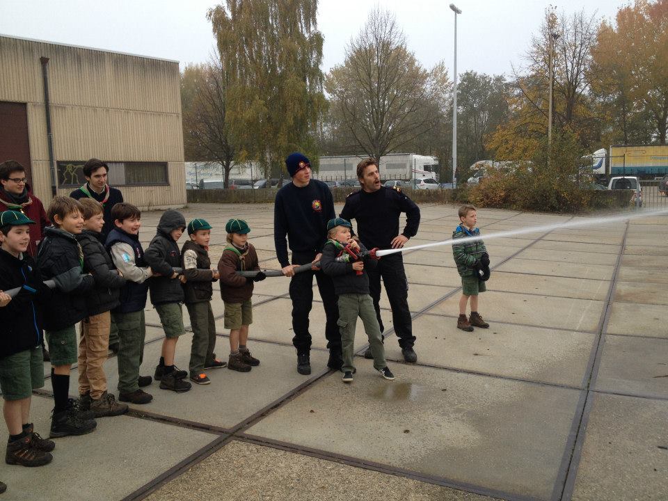 Sint-Martinus den XIIde - Bezoek Brandweer Welpen Kiewit